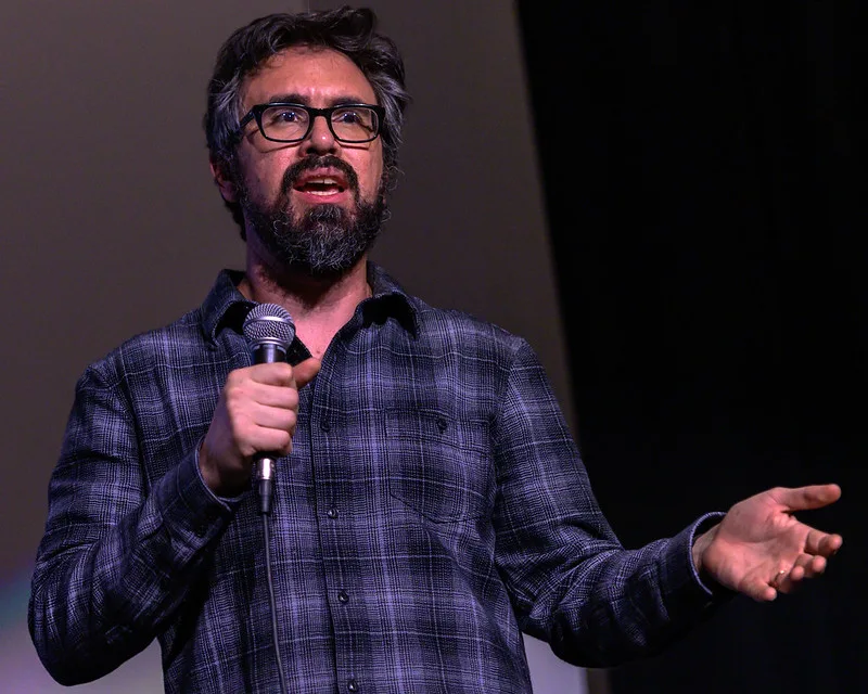 Andrew Bujalski Biography: Books, Net Worth, Wife, Age, Kids, Parents, Movies, Height, Awards, Instagram