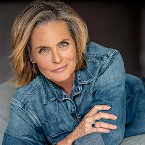 Kim Alexis - Biography