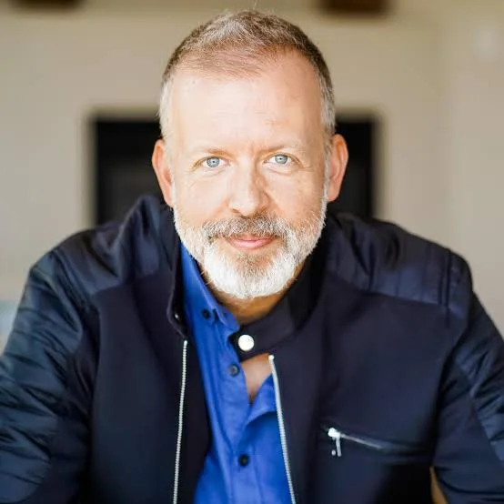 Kyle Cease Biography: Books, Age, Ethnicity, Net Worth, Awards, Height, Parents, Girlfriend