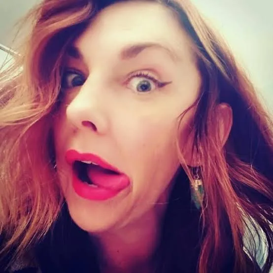 Laura Mooney Biography: Age, Kids, Net Worth, Parents, Movies & TV Shows, Career