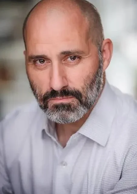Paulino Nunes Biography: Wife, Ethnicity, Age, Net Worth, Awards, Movies, Height