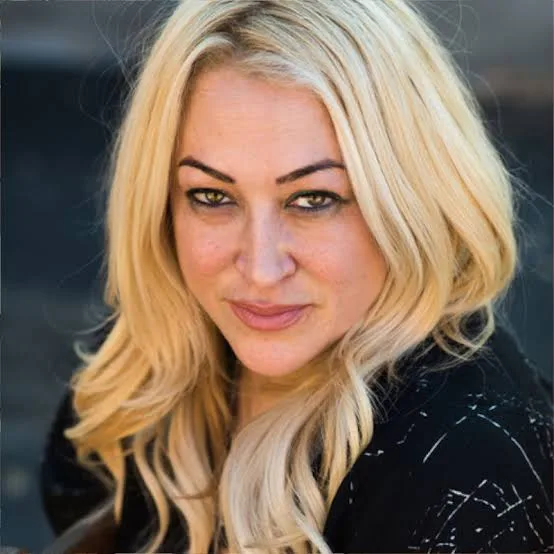 Jennifer Blanc Biography: Net Worth, Husband, Age, Movies, Parents, Height, Awards