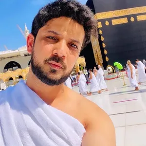 Mudassar Khan - Biography