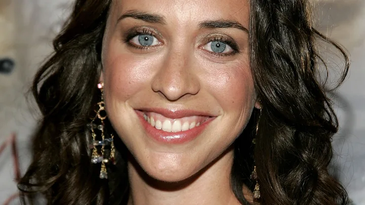 Billy Crystal’s daughter, Lindsay Crystal Biography: Husband, Age, Kids, Height, Net Worth, Parents, Movies & TV Shows, Siblings