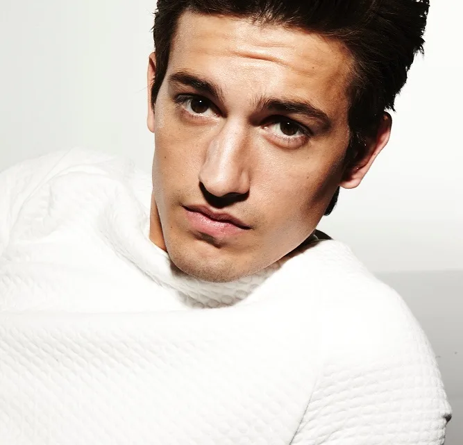 Asher Monroe Biography: Partner, Age, Height, Net Worth, Parents, Kids, Songs, Movies & TV Shows