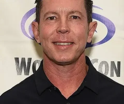 Matt Nix Biography: Net Worth, Wife, Ethnicity, Age, Parents, Height, Movies, Parents, Awards
