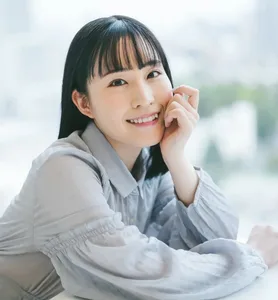 Minori Suzuki - Biography