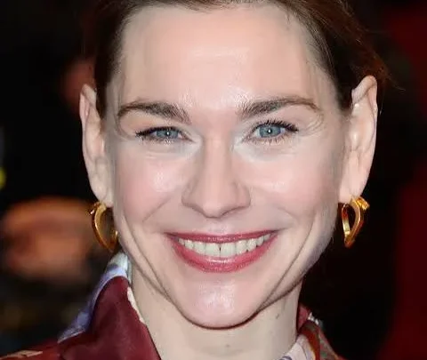 Christiane Paul Biography: Awards, Husband, Age, Net Worth, Children, Ethnicity