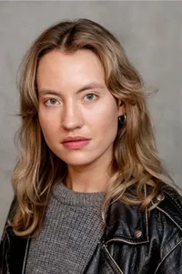 Ella Morgen - Biography