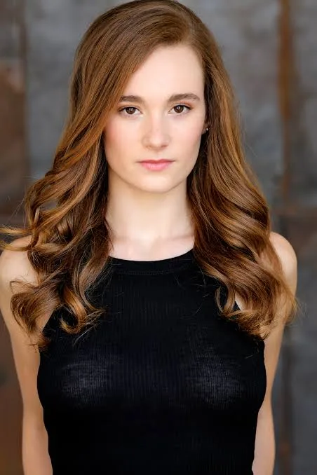 Ellie Darcey-Alden - Biography