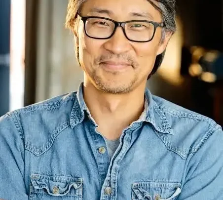 Keong Sim Biography: Ethnicity, Movies, Net Worth, Height, Age, Wife, Religion, Awards