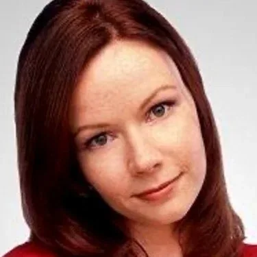 Jennifer Milmore - Biography