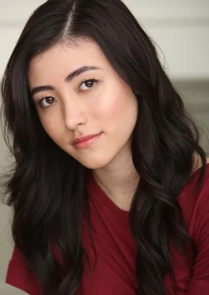 Kristen Li - Biography