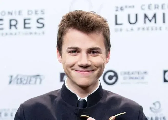 Félix Lefebvre Biography: Height, Parents, Net Worth, Age, Movies, Girlfriend, Awards