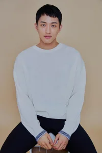 Yoo Hee-je - Biography