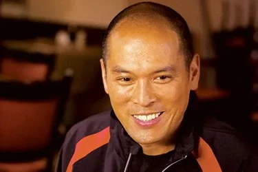 Von Flores Biography: Height, Net Worth, Awards, Age, Wife, Ethnicity, Parents, Movies