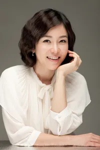 Kim Jung-nan - Biography