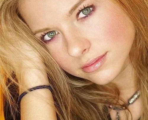 Kate Todd Biography: Husband, Age, Kids, Height, Net Worth, Parents, Movies & TV Shows, Songs