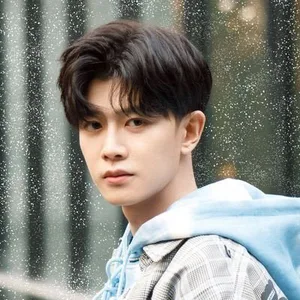 Ren Jialun