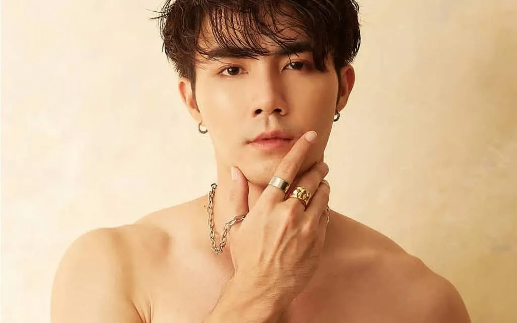Zee Pruk Biography: TikTok, Instagram, Height, Ethnicity, Movies, Age, Parents