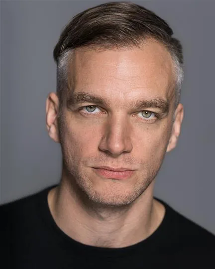 Charlie Allen Biography: Age, Parents, Net Worth, Height, TV Shows, Twin Brother, Career