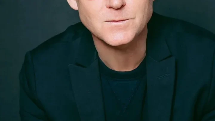 Vincent Gale Biography: Height, Ethnicity, Age, Net Worth, Parents, Wife, Movies