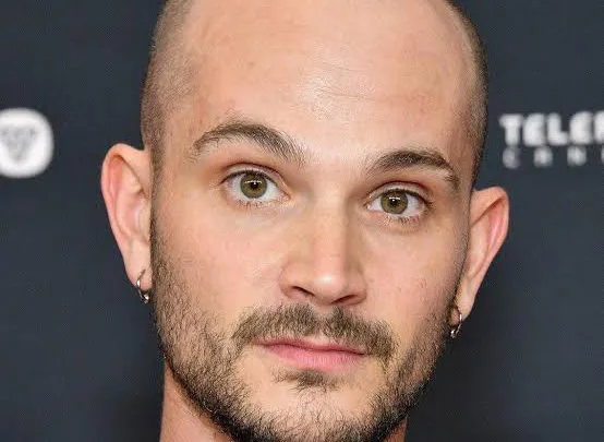 Bryce Hodgson Biography: Net Worth, TV Shows, Awards, Age, Height, Siblings, Parents, Movies, Partner, Instagram