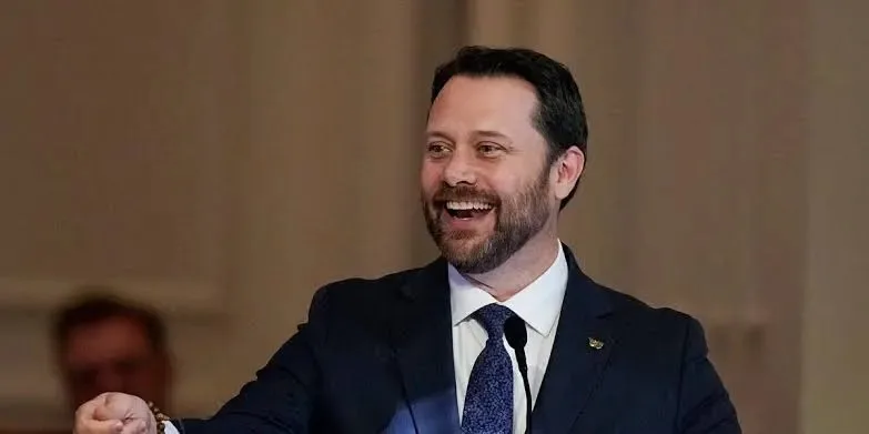 Jason Carter Biography: Net Worth, Age, Politics, Wife, Parents, Ethnicity, Awards, Children