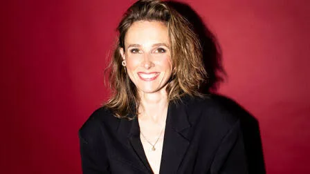 Karin Hanczewski - Biography