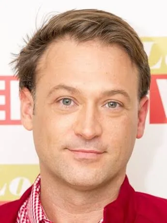 Paul Nicholls - Biography