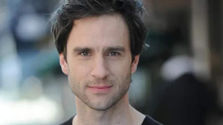 James Waterston Biography: Age, Wife, Children, Siblings, Net Worth, Movie