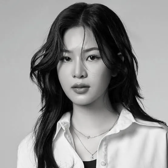 Lapisara Intarasut Biography: Age, Height, Net Worth, Parents, Siblings, Movies & TV Shows, Boyfriend