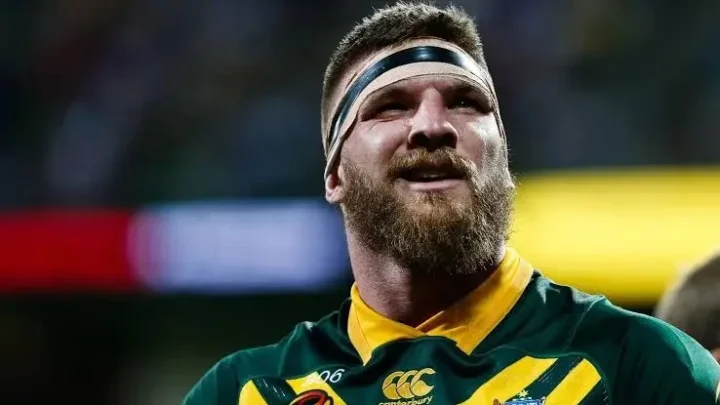 Josh McGuire Biography: Age, Height, Net Worth, Wife, Parents, Football Clubs, Awards, Instagram