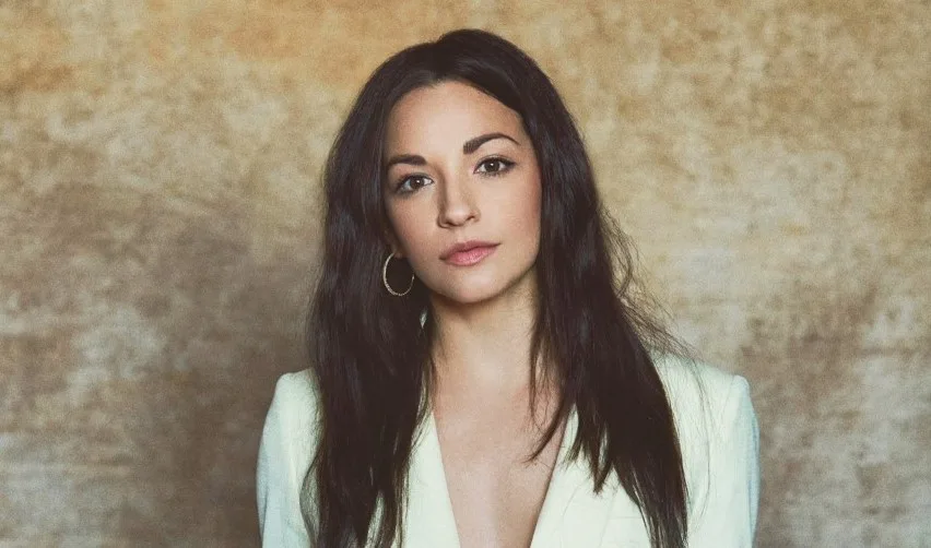 Ana Villafañe Biography: Fiancé, Net Worth, Parents, Age, Height, Movies, TV Shows, Siblings, Nationality