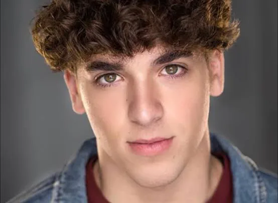 Louis Tomeo Biography: Facebook, Girlfriend, Height, Net Worth, Parents, Siblings, Age, Movies, TV Shows, Twitter