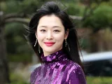 Sulli Biography: Age, Boyfriend, Parents, Height, Net Worth, Songs, Movies & TV Shows