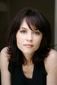 Olivia Burnette - Biography