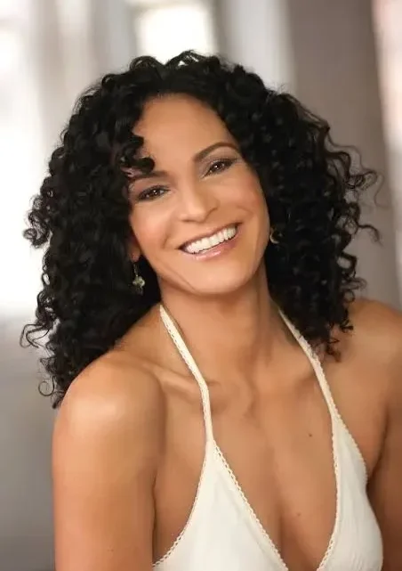 Rosa Arredondo Biography: Net Worth, Height, Age, Ethnicity, Movies, TV Shows, Husband