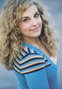 Sarah Heinke - Biography
