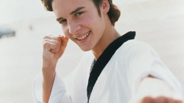 Ted Jan Roberts Biography: Net Worth, Height, Age, Movies, Parents, Ethnicity,  Awards, Girlfriend, Death