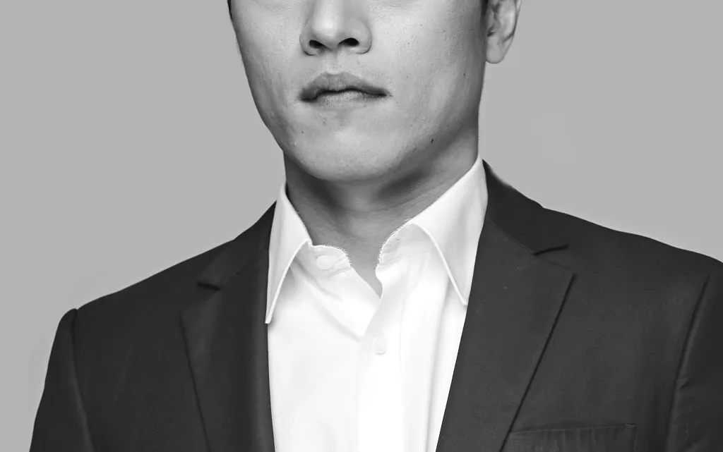 Choi Young-woo Biography: Age, Net Worth, Movies & TV Shows, Career, Spouse