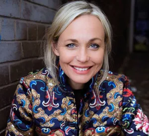 Abi Tucker - Biography