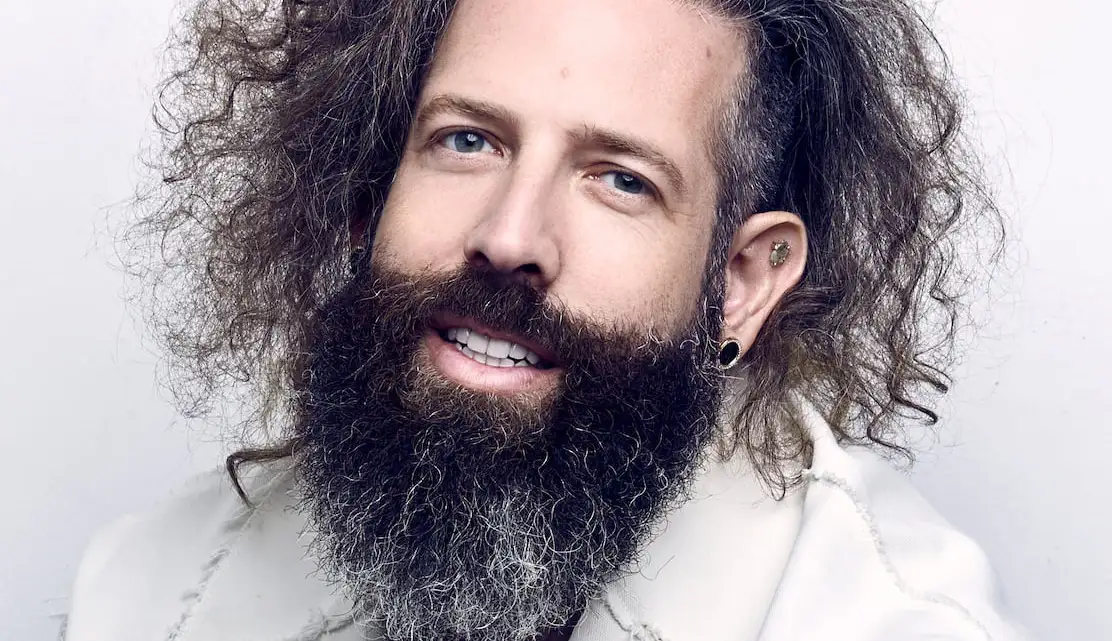 Elan Gale Biography: Books, Wife, Age, Height, Net Worth, Awards, Parents, TV Shows, Instagram, Nationality