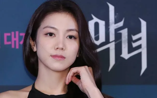 Kim Ok-vin Biography: Family, Age, Spouse, Net Worth, Movie, Siblings, Instagram