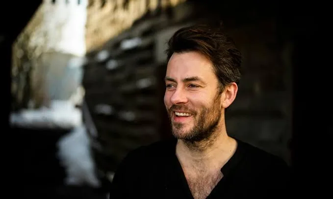 Gísli Örn Garðarsson Biography: Age, Height, Wife, Net Worth, Children, Parents, TV Shows