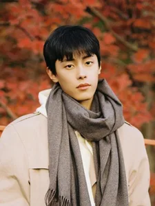 Zifan Dong - Biography