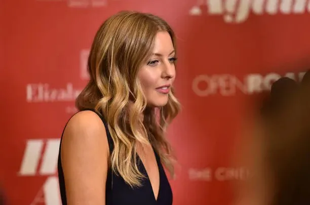 Hallie Meyers-Shyer Biography: Siblings, Movies, Kids, Age, Husband, Net Worth, Parents, Awards
