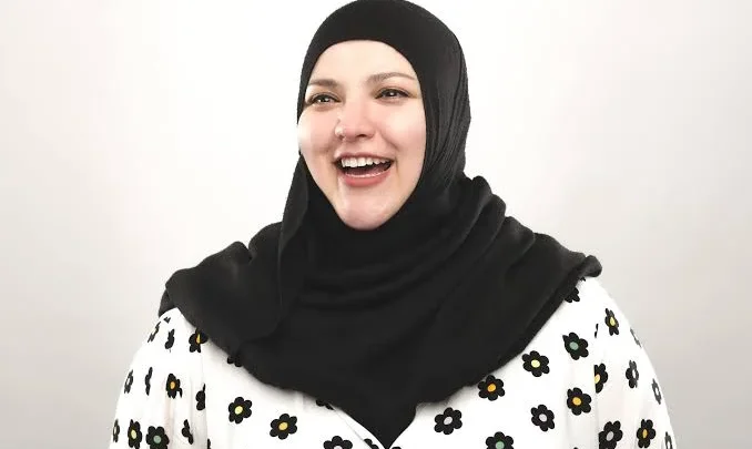 Fatiha El-Ghorri Biography: Net Worth, Religion, Age, Books, Movies, Religion, Husband