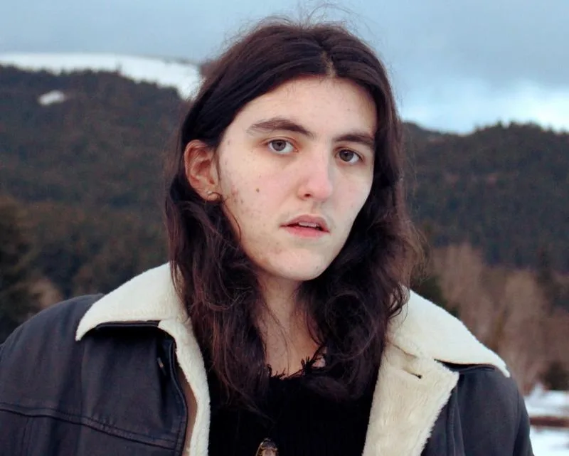 Searows Biography: Age, Net Worth, Songs, Albums, Parents, Height, Girlfriend