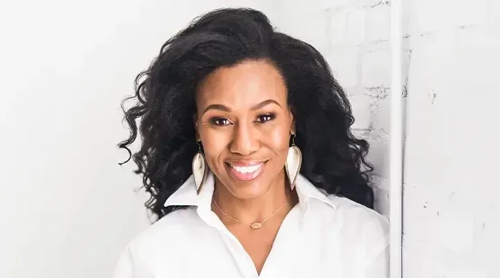 Priscilla Shirer Biography: Age, Height, Husband, Net Worth, Children, Parents, Books, Bible Studies, Movies, Facebook